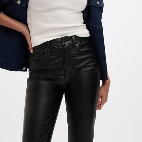 GAP Women's Vintage Slim High Rise Vegan Leather Pant - Size 28 (6 Regular) - Picture 11 of 11